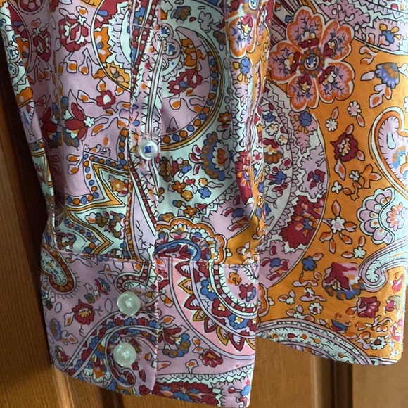 Lands End women’s long sleeve button down shirt pink/white/orange paisley print - Picture 7 of 7